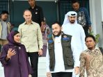 wakil-dubes-uni-emirat-arab-serahkan-bantuan-di-koto-tangah