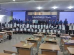 ketua-koni-payakumbuh-tutup-coaching-clinic,-para-pelatih-cabor-dibekali-selama-dua-hari