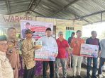 dorong-kemandirian-petani,-rahmat-saleh-serahkan-8-ton-bibit-jagung-di-pancung-soal