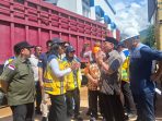 pemko-padang-terima-260-batang-pipa-dari-kementerian-pu-untuk-jaringan-perumda-am
