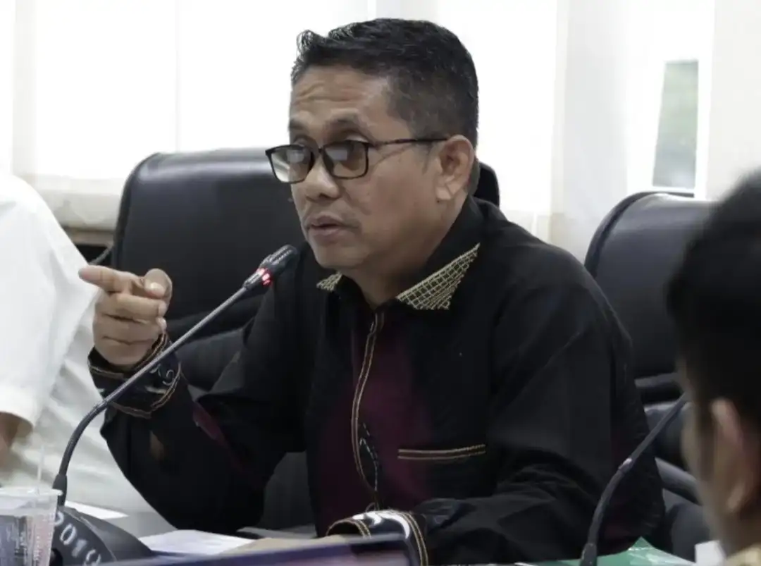 evi-yandri-minta-satpol-pp-sumbar-proses-hukum-asn-pelaku-hubungan-sesama-jenis-di-bungus