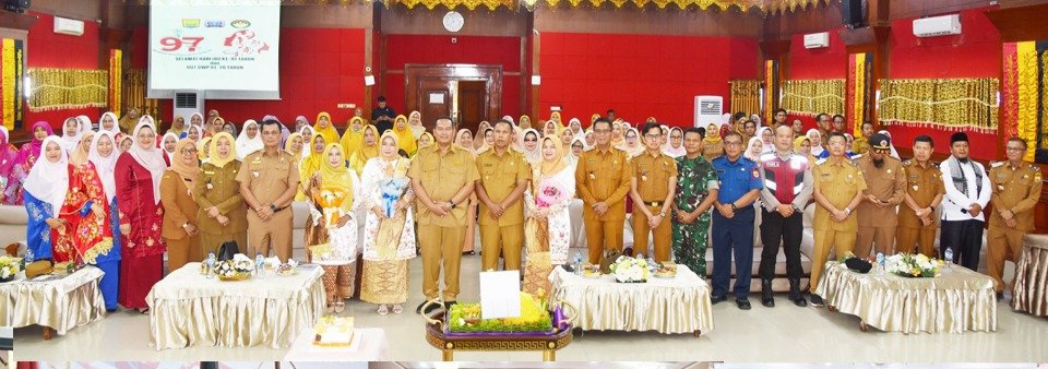 pemko-pariaman-gelar-peringatan-hari-ibu,-dorong-perempuan-berdaya