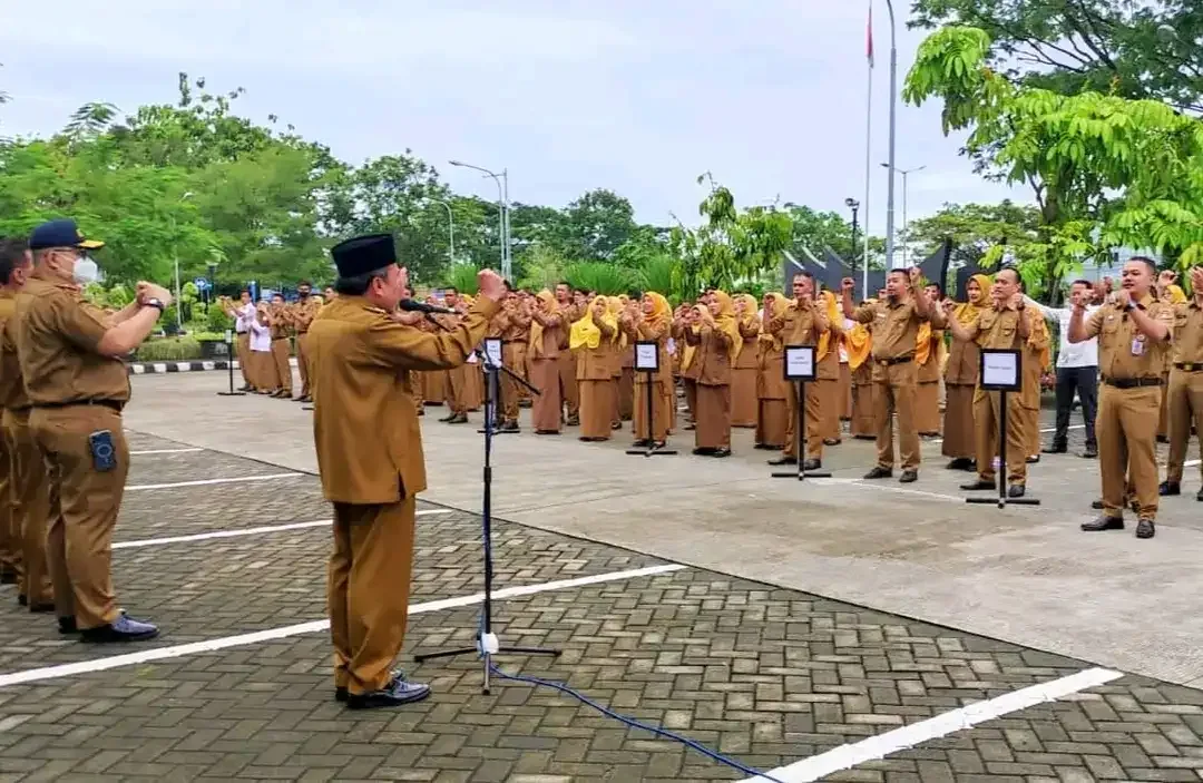 pemko-padang-tak-berlakukan-asn-wfa,-prioritaskan-penanganan-pasca-bencana