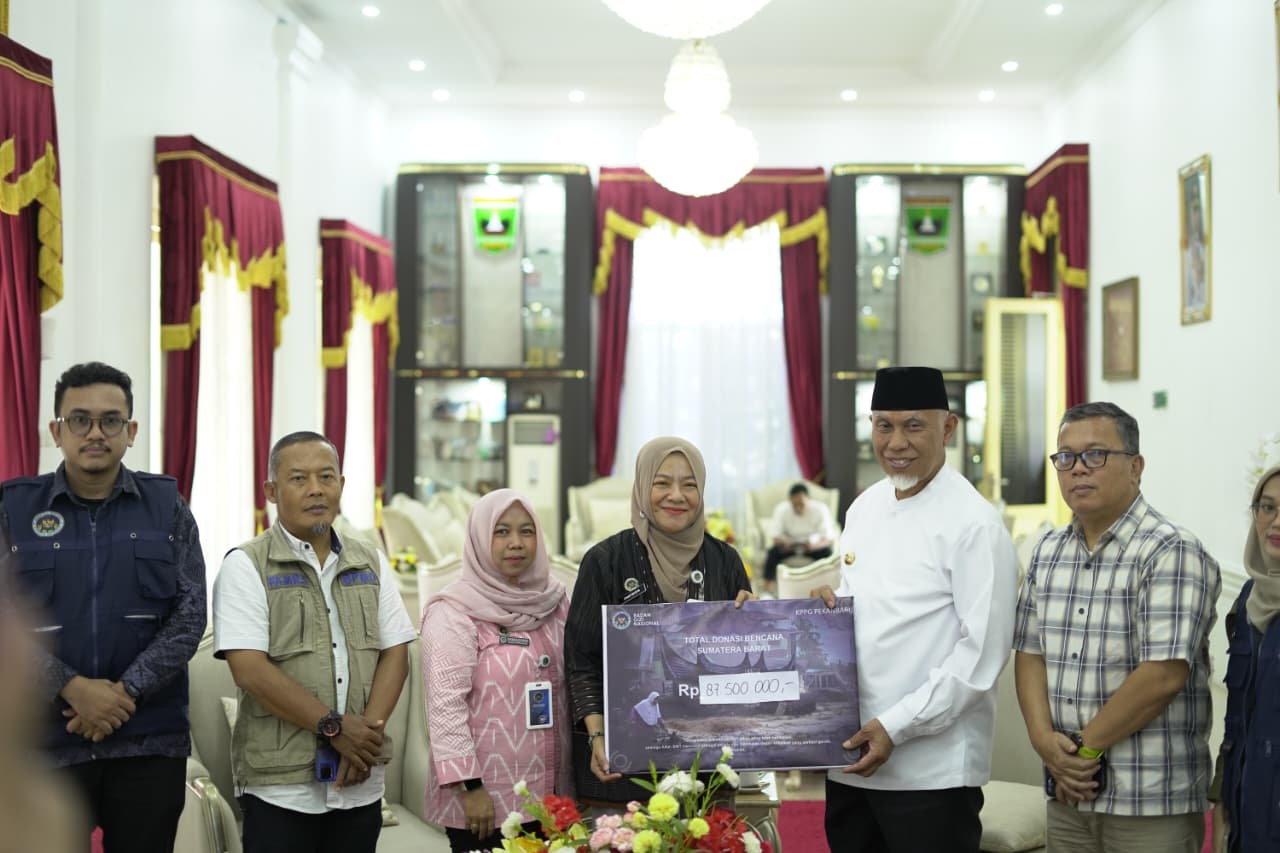 pemprov-sumbar-terima-bantuan-dari-bgn,-percepat-pemulihan-gizi-korban-bencana pemprov-sumbar-terima-bantuan-dari-bgn,-percepat-pemulihan-gizi-korban-bencana