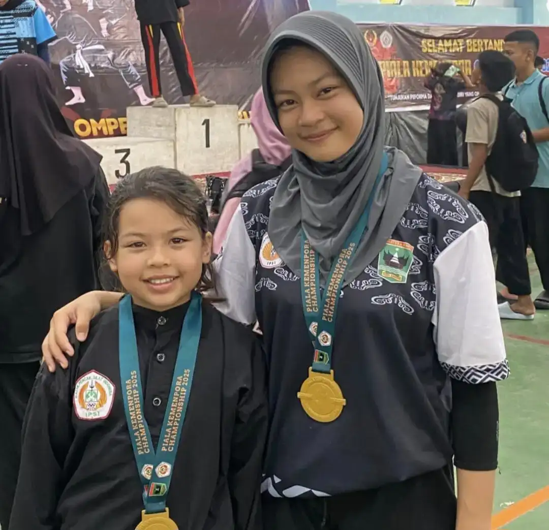 dua-pesilat-taduang-bangkeh-raih-medali-emas-dalam-kemenpora-sumbar-championship-2025