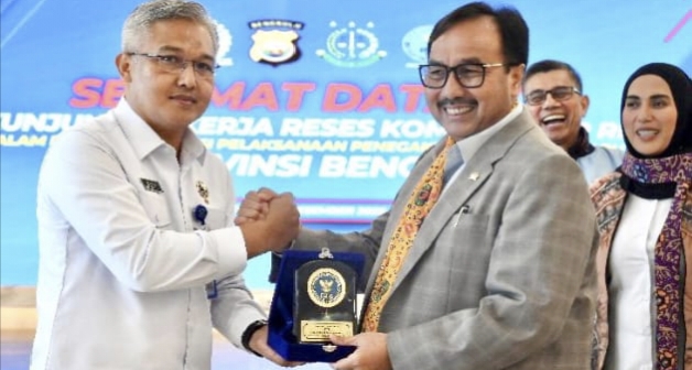 komisi-iii-dpr-awasi-implementasi-kuhap-baru komisi-iii-dpr-awasi-implementasi-kuhap-baru