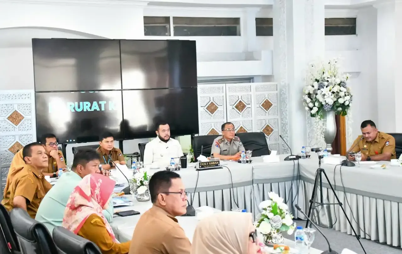 pemko-padang-komitmen-pulihkan-wilayah-bencana,-percepat-pendataan-kerusakan pemko-padang-komitmen-pulihkan-wilayah-bencana,-percepat-pendataan-kerusakan