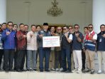 semen-indonesia-salurkan-bantuan,-percepat-rehabilitasi-sumbar-pascabencana