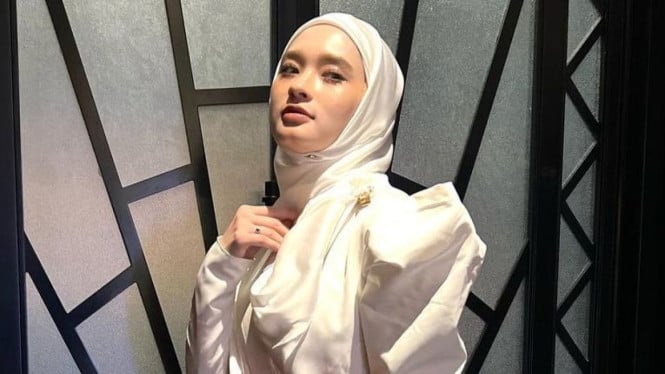 podcast-densu-ungkap-alasan-inara-rusli-tak-curigai-status-suami