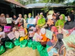 solidaritas-muslimat-nu-se-indonesia-ringankan-duka-warga-terdampak-banjir-di-sumatera-barat