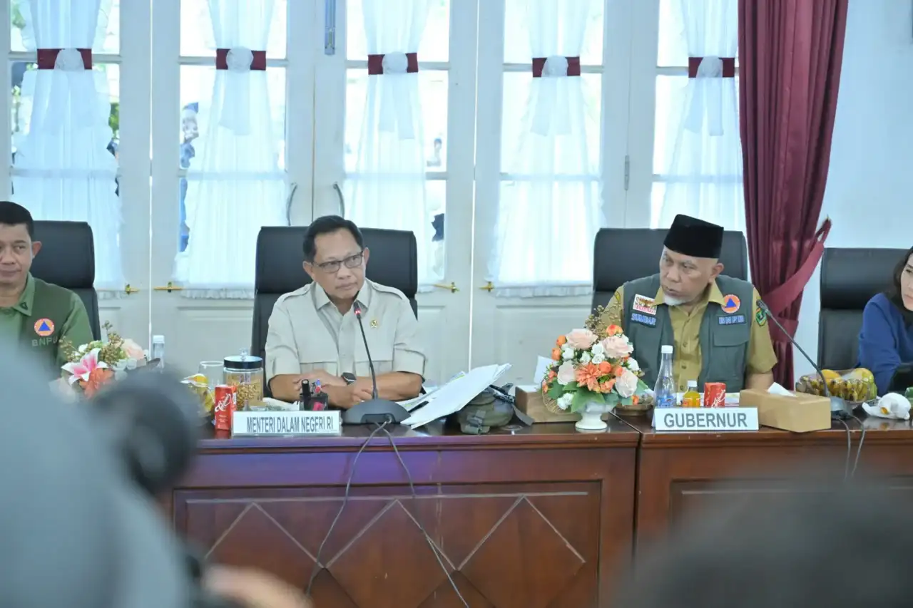 mendagri-dorong-kepala-daerah-manfaatkan-program-nasional-300-ribu-jembatan-gantung mendagri-dorong-kepala-daerah-manfaatkan-program-nasional-300-ribu-jembatan-gantung