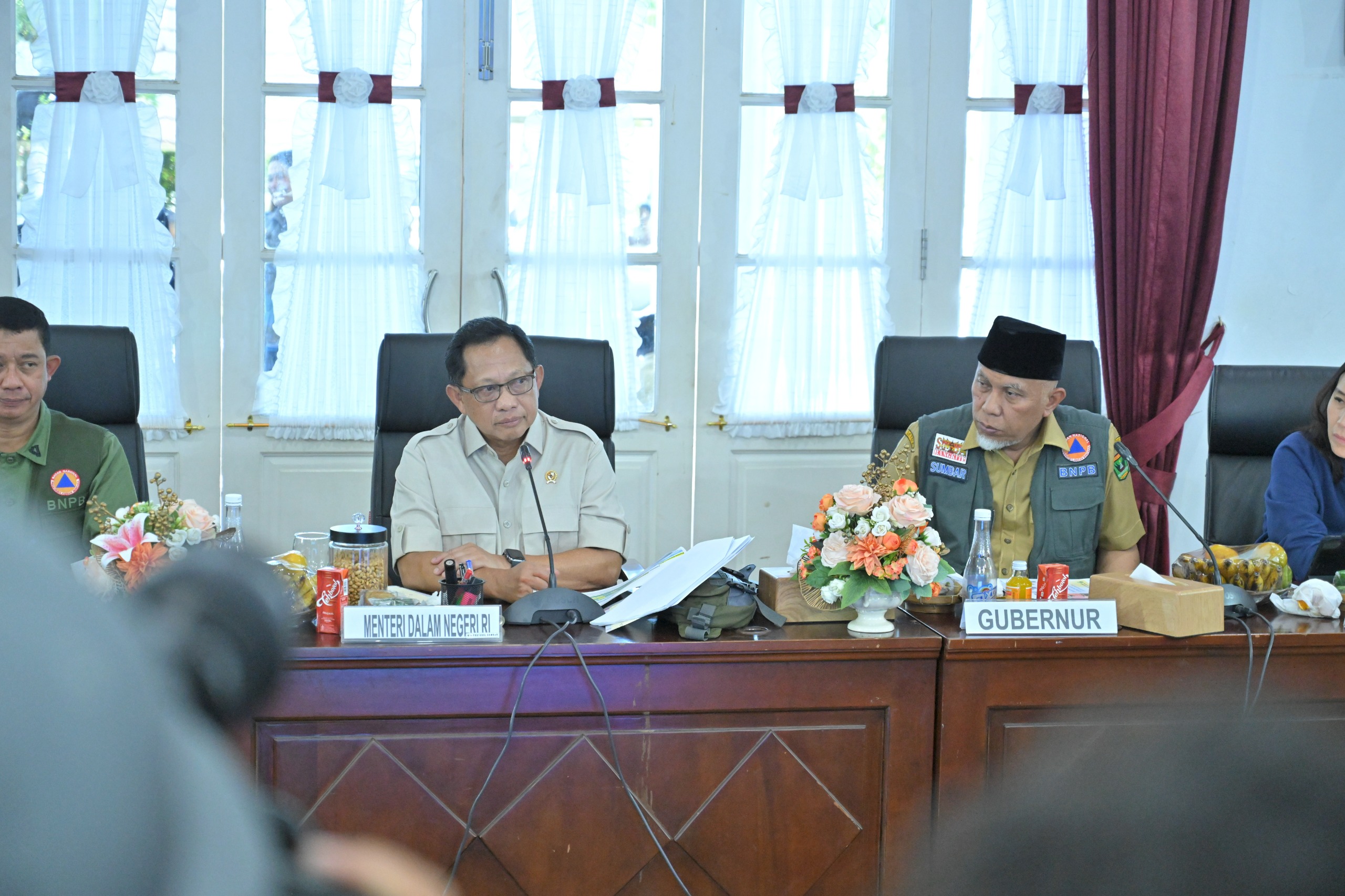 pemerintah-tetapkan-skema-bantuan-rumah-korban-banjir-dan-longsor-di-tiga-provinsi pemerintah-tetapkan-skema-bantuan-rumah-korban-banjir-dan-longsor-di-tiga-provinsi