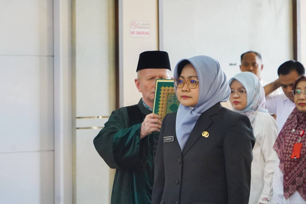 bupati-dharmasraya-lantik-kadis-pertanian,-tingkatkan-kesejahteraan-petani