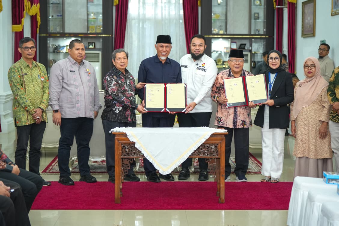 pemprov-sumbar-perkuat-program-strategis-daerah-lewat-kerja-sama-dengan-tmii-dan-perguruan-tinggi pemprov-sumbar-perkuat-program-strategis-daerah-lewat-kerja-sama-dengan-tmii-dan-perguruan-tinggi