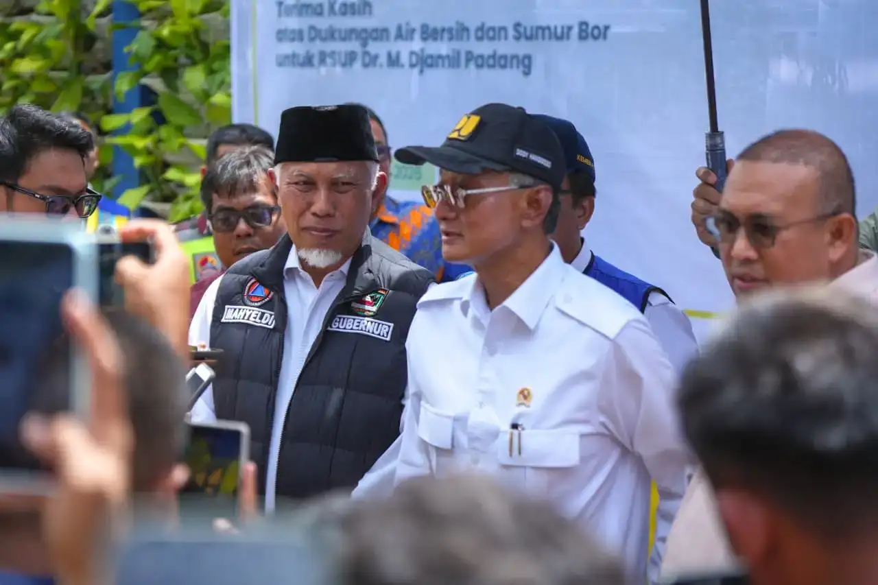 menteri-pu-:-pemerintah-pusat-siapkan-rp2,6-triliun-untuk-pemulihan-pascabencana-sumbar menteri-pu-:-pemerintah-pusat-siapkan-rp2,6-triliun-untuk-pemulihan-pascabencana-sumbar