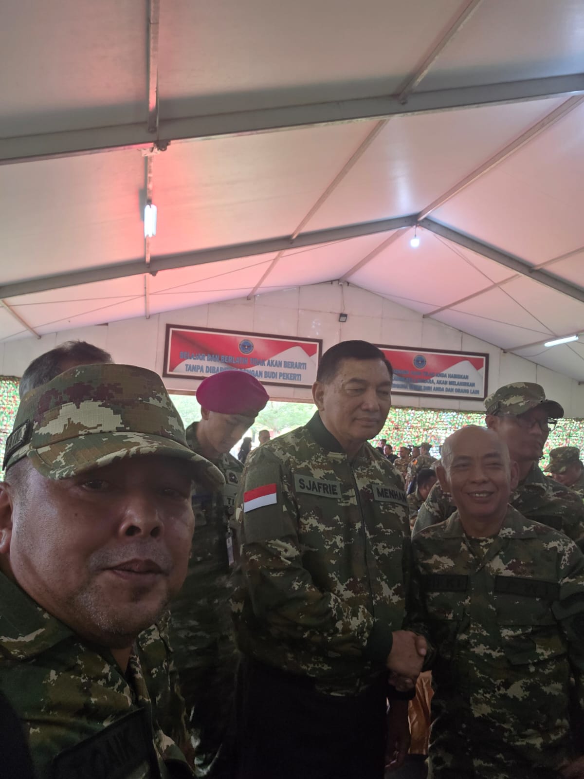 pers-punya-historis-tegaknya-indonesia,-sjafrie-sjamsuddin-hadiri-retret-pwi