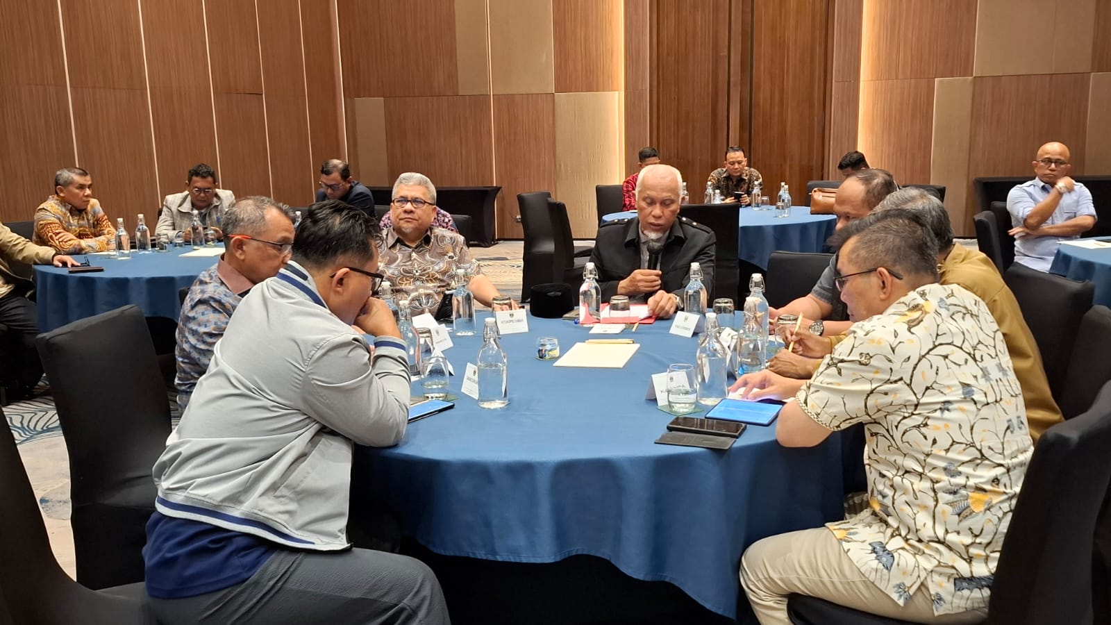 jelang-rakornas,-pemprov-sumbar-dan-forkopimda-diskusikan-stabilitas-pangan-dan-pengendalian-inflasi jelang-rakornas,-pemprov-sumbar-dan-forkopimda-diskusikan-stabilitas-pangan-dan-pengendalian-inflasi