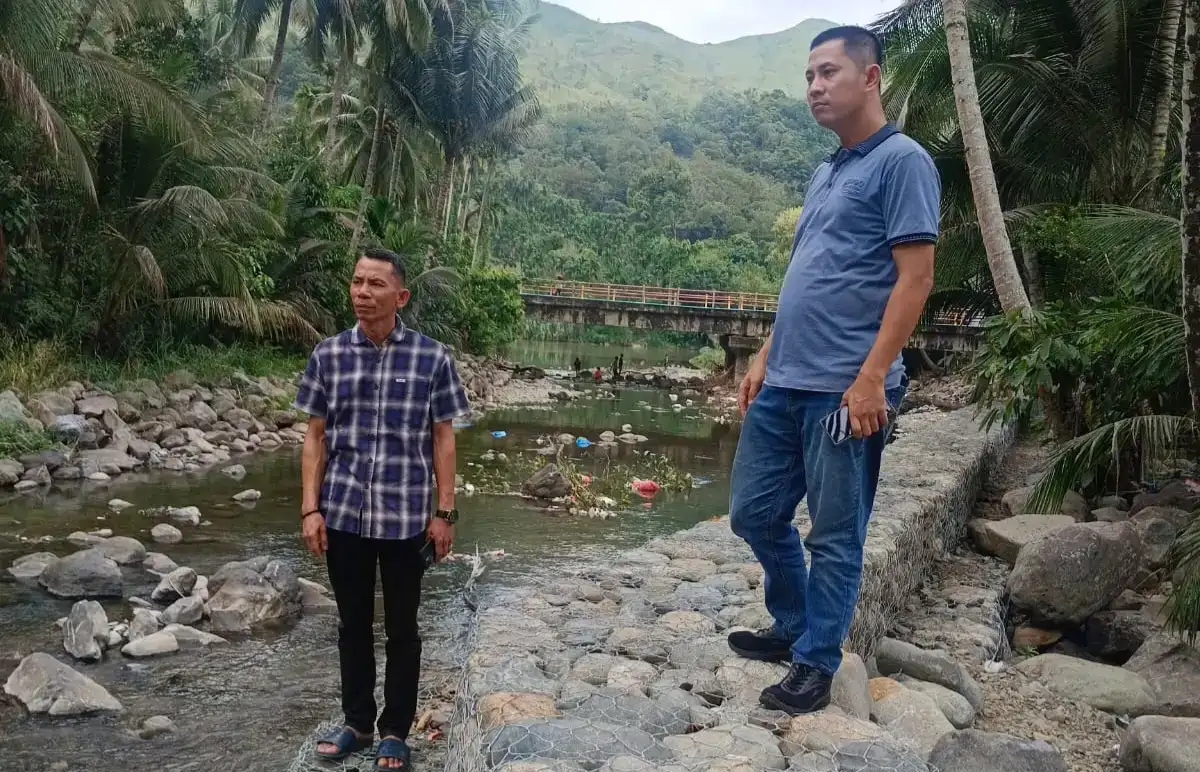 ali-muda-tinjau-pembangunan-pebahan-tebing-batang-ombak-di-jorong-ix-abam-pasaman