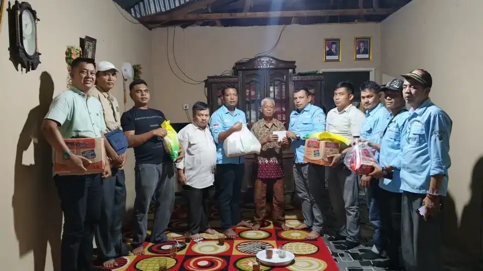 ajo-pasbar-gelar-kunjungan-ke-kediaman-sesepuh-pers-dalam-memperingati-hpn-2026