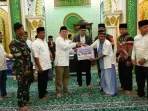 wako-zulmaeta-salurkan-rp30-juta-untuk-pembangunan-masjid-nurul-jannah