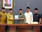 dprd-kota-padang-gelar-rapat-paripurna-penyampaian-lkpj-tahun-anggaran-2025-oleh-walikota-padang