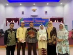20-siswa-man-2-padang-terima-zakat-upz-kanwil-kemenag-rp1-juta/orang