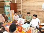 sepuluh-tahun-menumpang,-siti-akhirnya-dapat-bantuan-bedah-rumah-dari-gubernur-mahyeldi