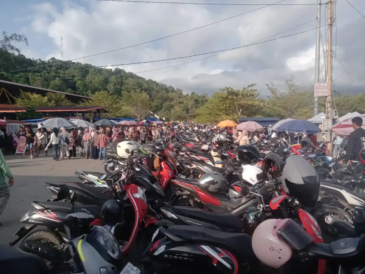selama-tiga-hari,-pad-retribusi-masuk-ke-obyek-wisata-carocok-painan-capai-rp150705.000 selama-tiga-hari,-pad-retribusi-masuk-ke-obyek-wisata-carocok-painan-capai-rp150705.000
