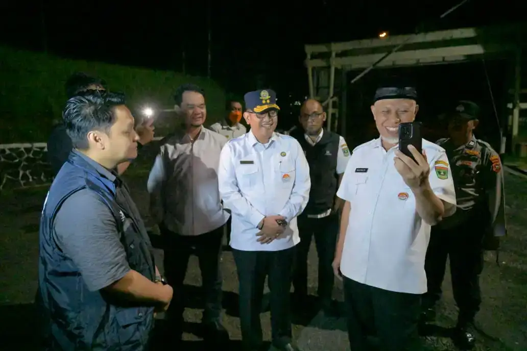 gubernur-mahyeldi-:-bts-sitinjau-lauik,-perkuat-konektivitas-telekomunikasi-dan-keselamatan-pada-jalur-ekstrem