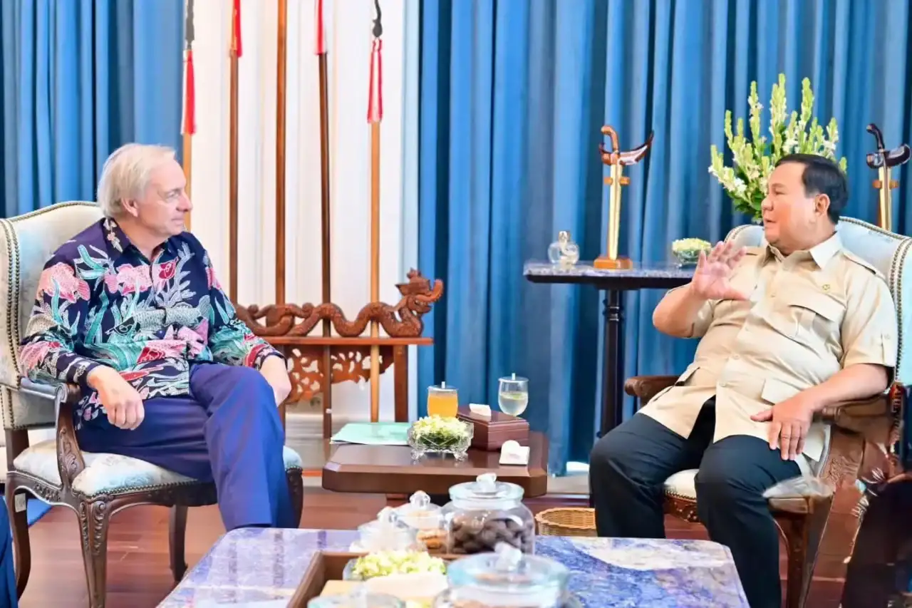 prabowo-dan-ray-dalio-bertemu,-danantara-disiapkan-jadi-kekuatan-global prabowo-dan-ray-dalio-bertemu,-danantara-disiapkan-jadi-kekuatan-global
