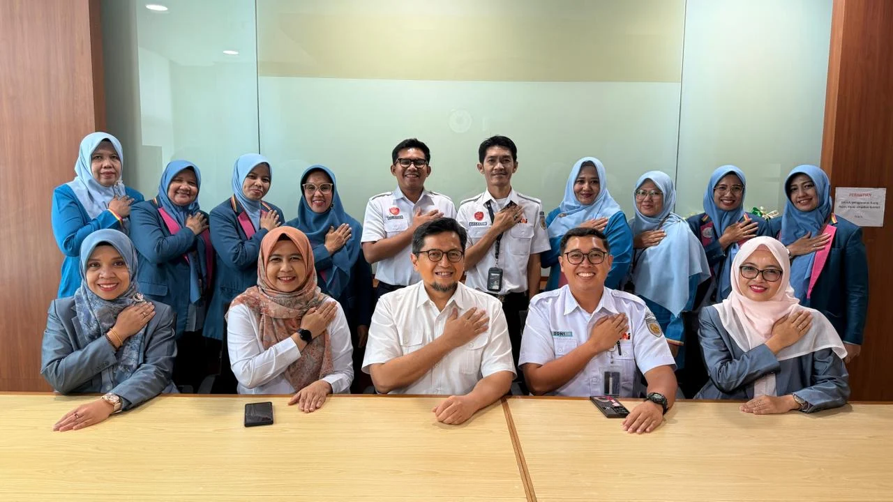 semen-padang-gandeng-kai,-tingkatkan-layanan-kesehatan-pekerja-transportasi semen-padang-gandeng-kai,-tingkatkan-layanan-kesehatan-pekerja-transportasi