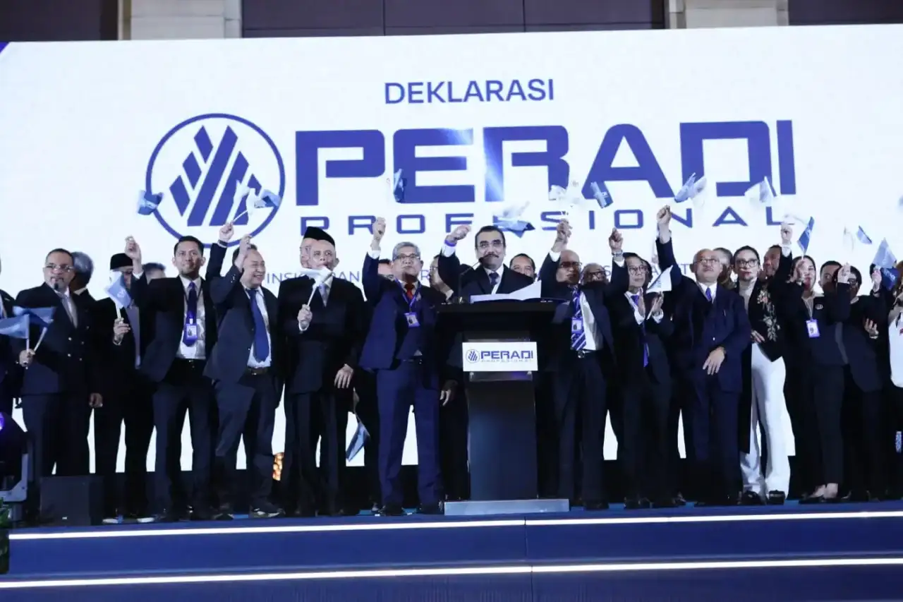 prof.-abdul-latif:-peradi-profesional-dorong-reformasi-ppa-dan-pengawas-advokat-independen
