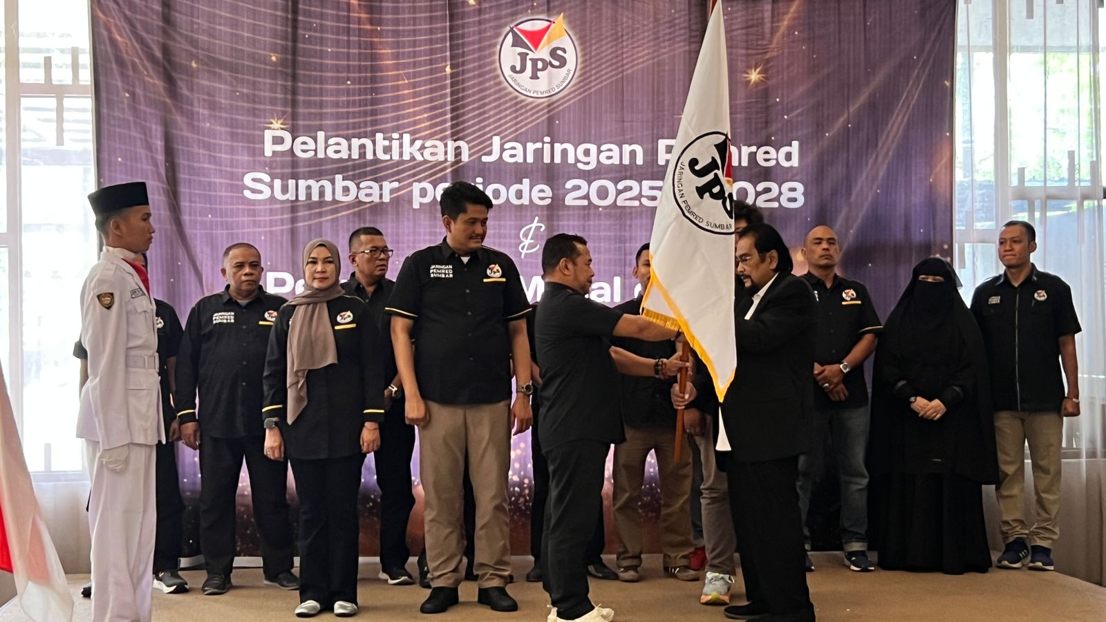 resmi-dilantik,-adrian:-jps-sebagai-kekuatan-media-kolektif-di-sumbar