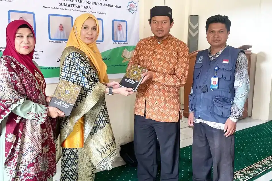 bundo-kanduang-dki-jakarta-targetkan-tebar-1.000-mushaf-al-quran-di-ranah-minang