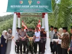 dandim-0311/pessel-resmikan-jembatan-perintis-garuda-di-kampuang-galundi,-dukung-mobilitas-warga