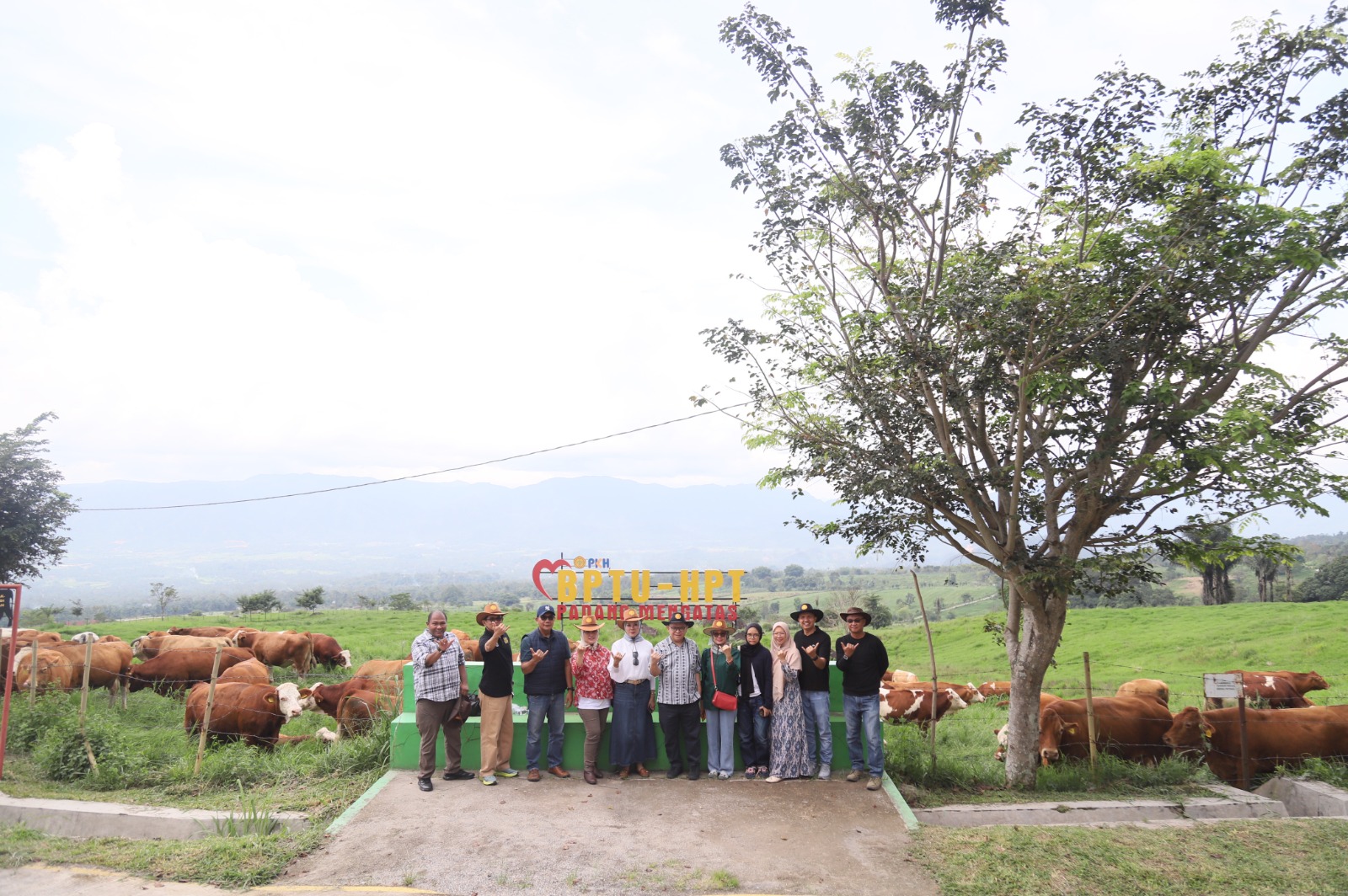 jamdatun-kejagung-apresiasi-bptu-hpt-padang-mengatas jamdatun-kejagung-apresiasi-bptu-hpt-padang-mengatas