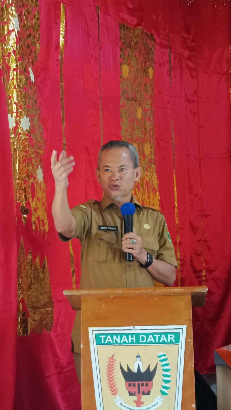 zardi-syahrir-jadi-pemateri -bimtek-pelestarian-silek-lintau