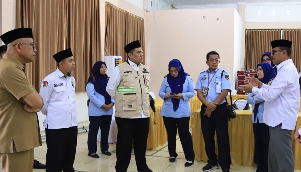 kemenhaj-sumbar-integrasikan-kartu-nusuk-percepat-oss-embarkasi-padang