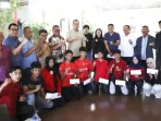 kejurnas-karate-piala-ketum-pb-forki-iv,-ketua-lemkari-sumbar-nanda-satria-lepas-11-atlet-dan-3-pelatih