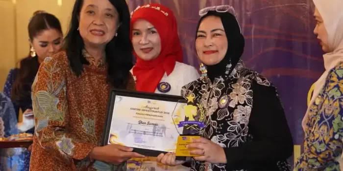 perempuan-asal-luak-limopuluah-raih-anugerah-kartini-infrastruktur-2026