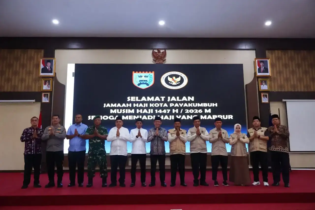 175-jch-payakumbuh-dilepas,-ketua-dprd-wirman-putra-harapkan-fokus-ibadah