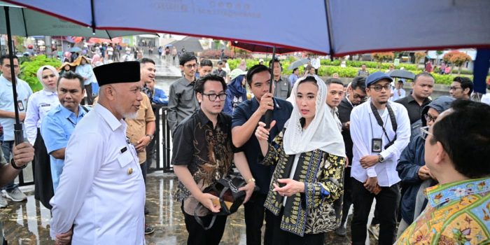 menteri-pariwisata-dorong-bukittinggi-jadi-destinasi-unggulan-nasional