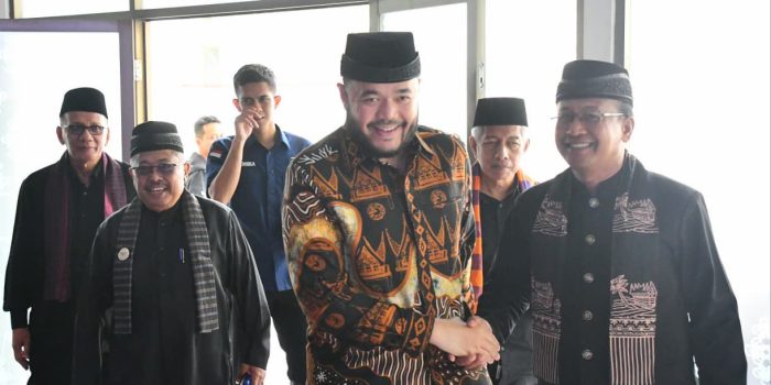 wako-fadly-amran-hadiri-sosialisasi-harmoni-hukum-pidana-adat
