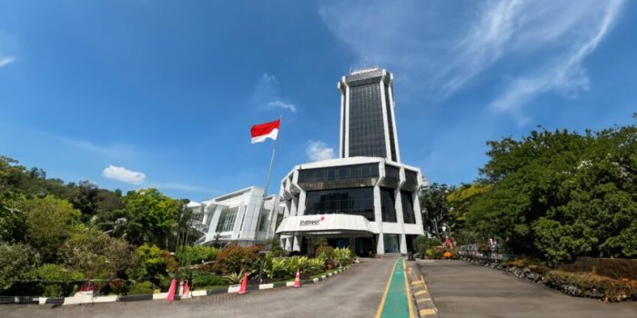 indosat-cetak-rekor-pendapatan-dan-perluas-inovasi-ai