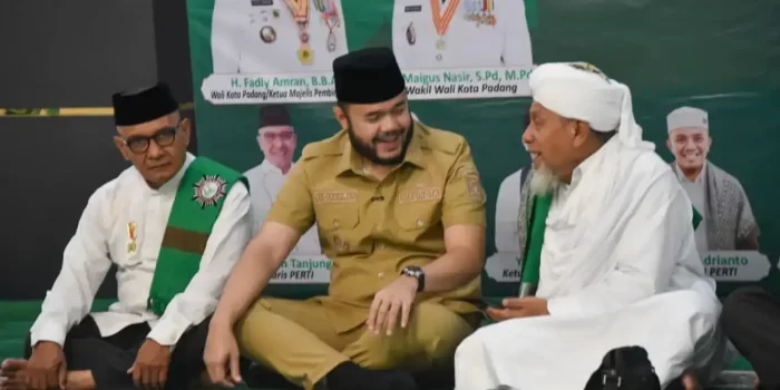 menuju-satu-abad,-wali-kota-padang-optimalkan-peran-perti-dalam-dakwah-dan-pendidikan