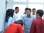 sekda-agam-lepas-enam-calon-paskibraka-ke-seleksi-provinsi