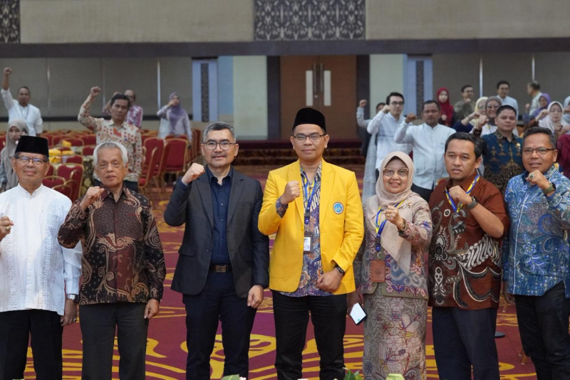 rapat-kerja-ptnbh-2027-di-unp,-sekjen-kemendikti-paparkan-arah-kebijakan-pendidikan-tinggi-nasional