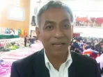taslim-chaniago-wakili-ketum-ika-unand-di-wisuda-ii-2026
