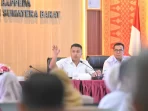 wagub-vasko-minta-opd-jemput-bola-untuk-percepat-pembangunan-sumbar