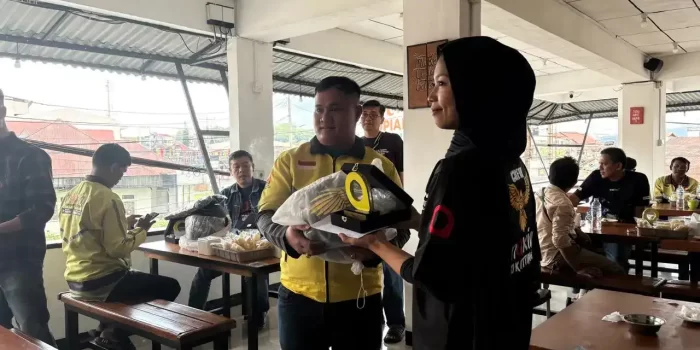 maxim-apresiasi-20-mitra-best-driver-bukittinggi